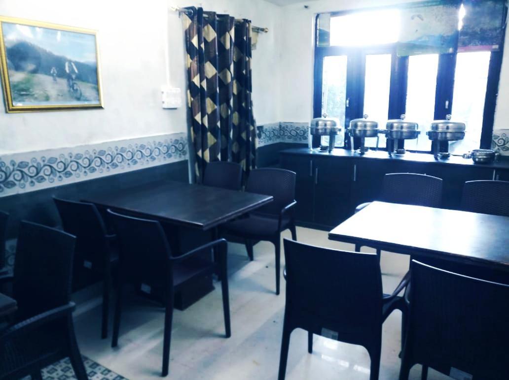 Hotel Holiday Plaza Dalhousie - Near Ghandhi Chowk Mall Road Экстерьер фото